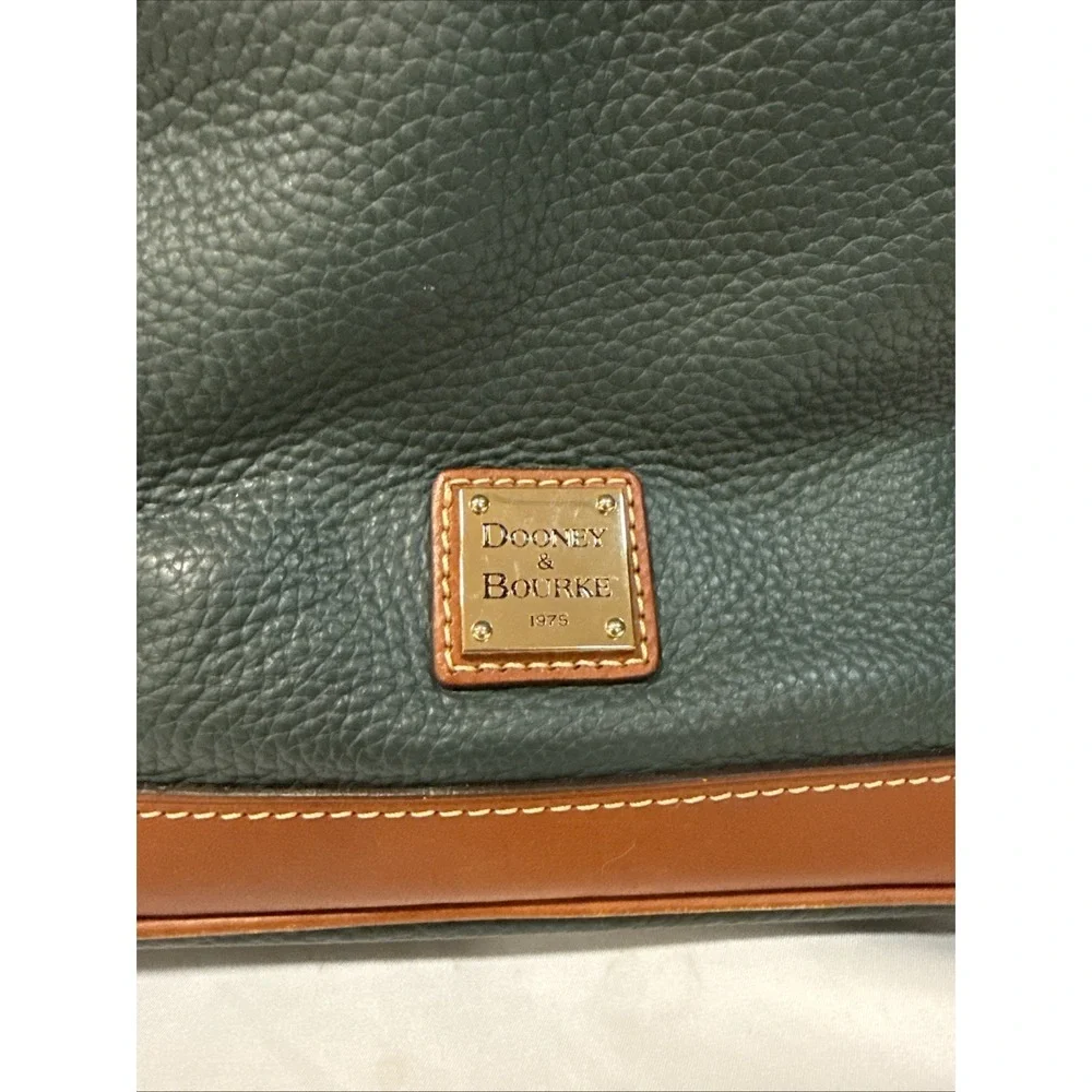 Dooney & Bourke Bitsy Bag Forest Green New‎ with Tags Pebble Grain w/Vacchetta
